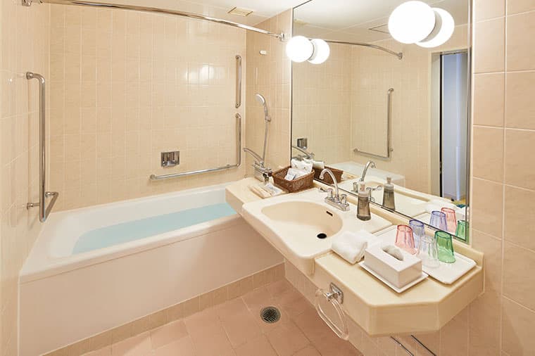 image:Universal Room