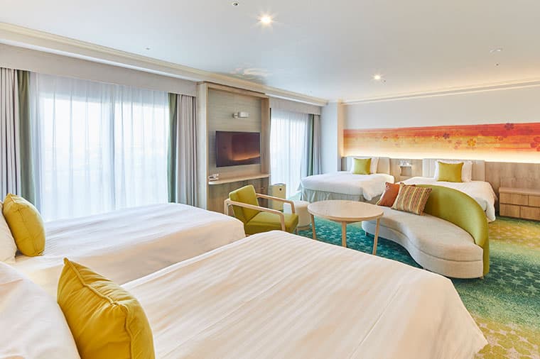 image:Nikko Deluxe Family Room