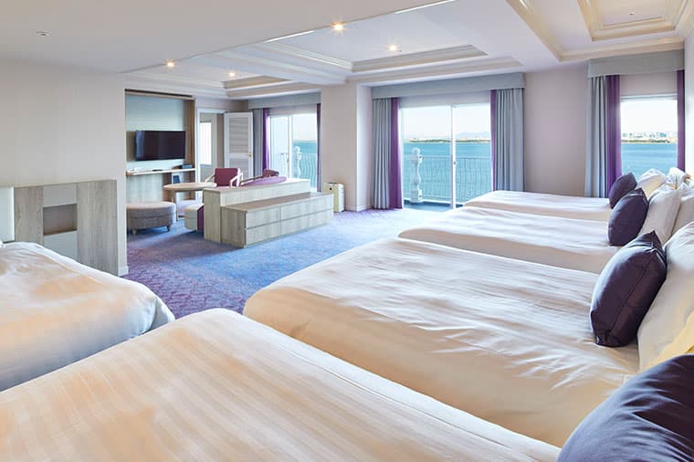 image:Nikko Grand Family Room