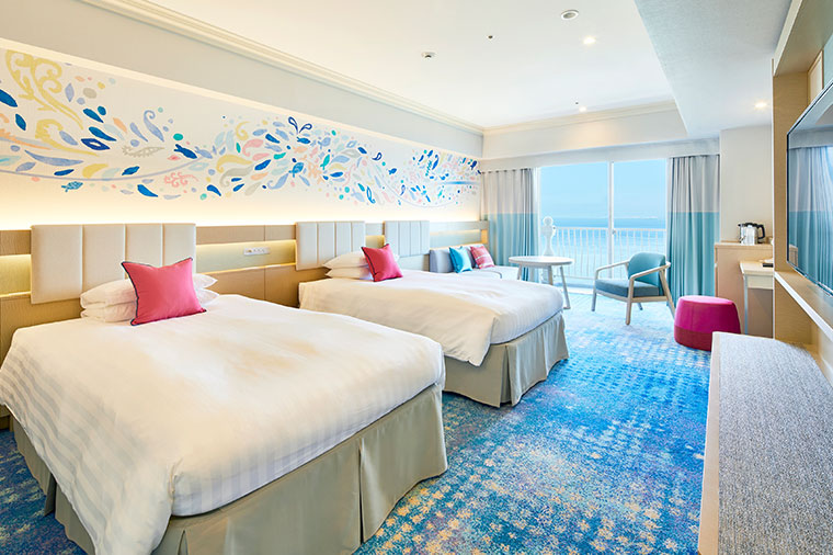 image:Rainbow Deluxe Room